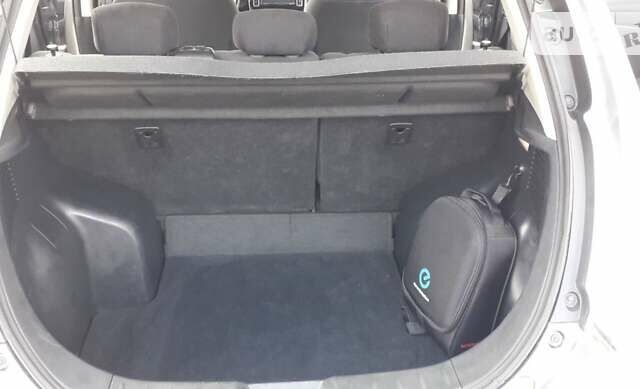 Ніссан Ліф, об'ємом двигуна 0 л та пробігом 119 тис. км за 6850 $, фото 4 на Automoto.ua