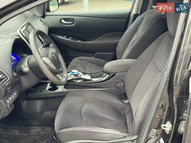 Ниссан Лиф, объемом двигателя 0 л и пробегом 160 тыс. км за 6999 $, фото 6 на Automoto.ua