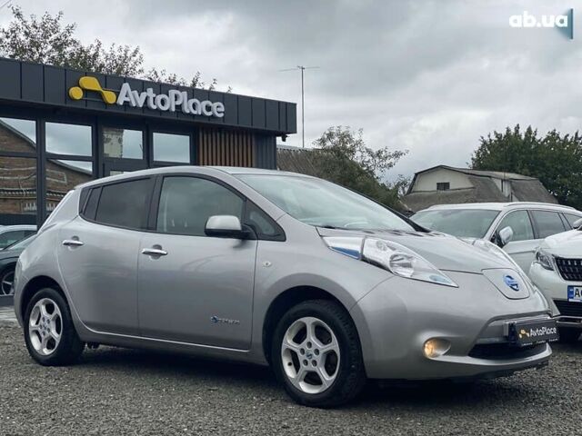 Ниссан Лиф, объемом двигателя 0 л и пробегом 106 тыс. км за 8500 $, фото 10 на Automoto.ua