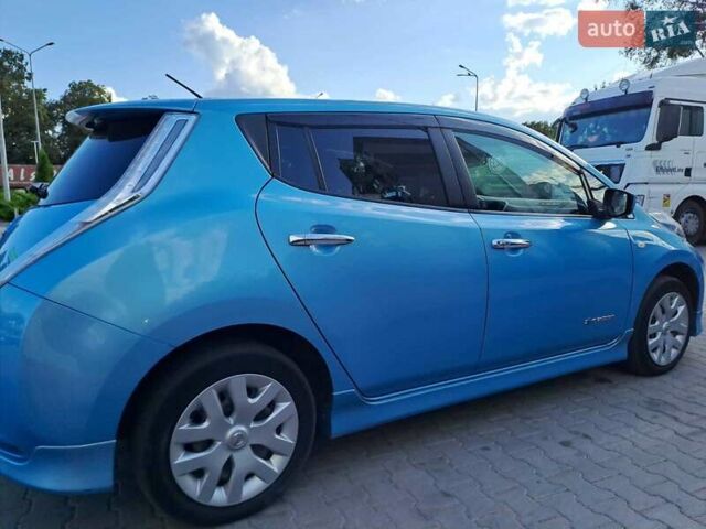 Ниссан Лиф, объемом двигателя 0 л и пробегом 78 тыс. км за 7500 $, фото 1 на Automoto.ua
