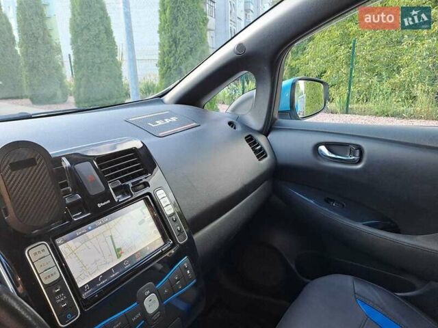 Ниссан Лиф, объемом двигателя 0 л и пробегом 78 тыс. км за 7500 $, фото 9 на Automoto.ua
