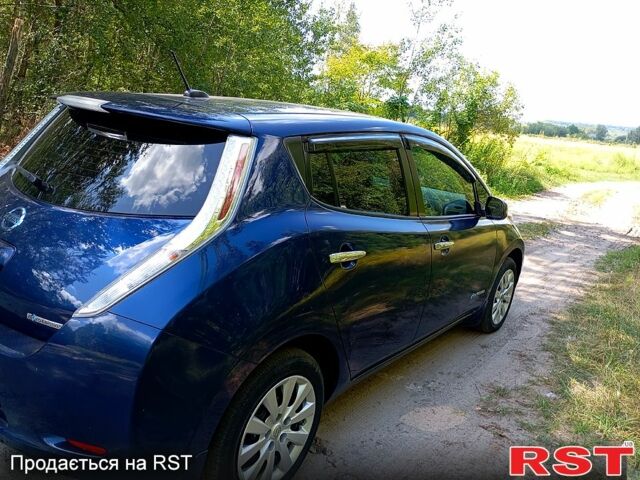 Ниссан Лиф, объемом двигателя 80 л и пробегом 105 тыс. км за 9750 $, фото 3 на Automoto.ua