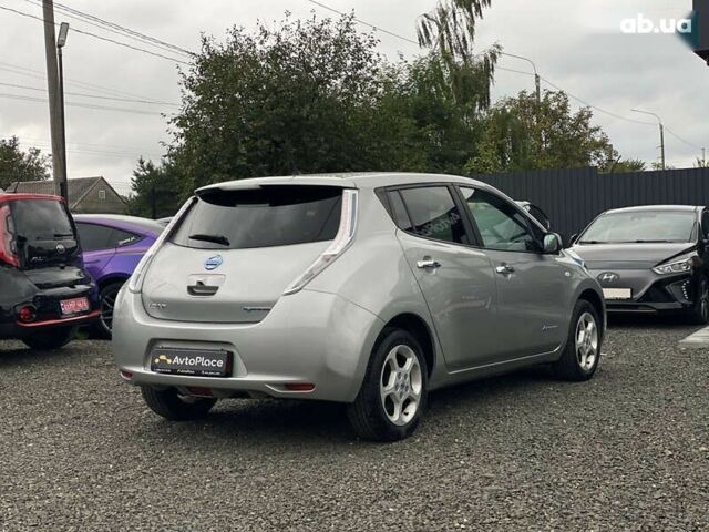 Ниссан Лиф, объемом двигателя 0 л и пробегом 106 тыс. км за 8500 $, фото 14 на Automoto.ua