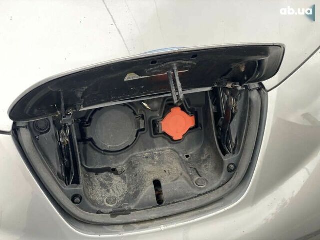 Ниссан Лиф, объемом двигателя 0 л и пробегом 106 тыс. км за 8500 $, фото 13 на Automoto.ua