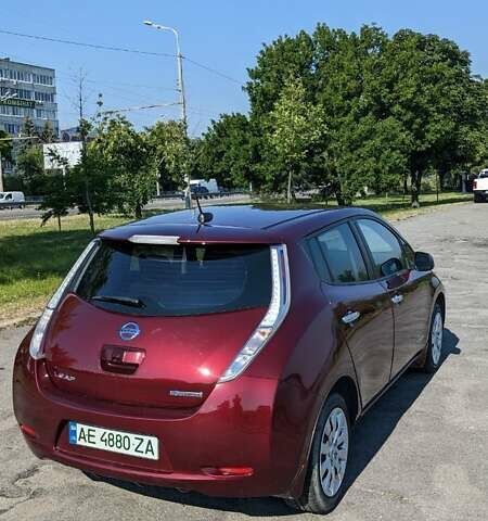 Ніссан Ліф, об'ємом двигуна 0 л та пробігом 64 тис. км за 11900 $, фото 1 на Automoto.ua