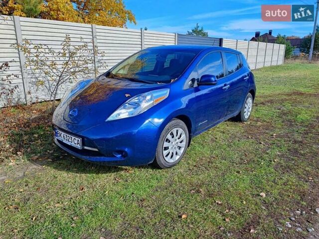 Ніссан Ліф, об'ємом двигуна 0 л та пробігом 165 тис. км за 11500 $, фото 2 на Automoto.ua