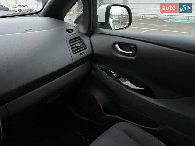 Ніссан Ліф, об'ємом двигуна 0 л та пробігом 44 тис. км за 9500 $, фото 20 на Automoto.ua
