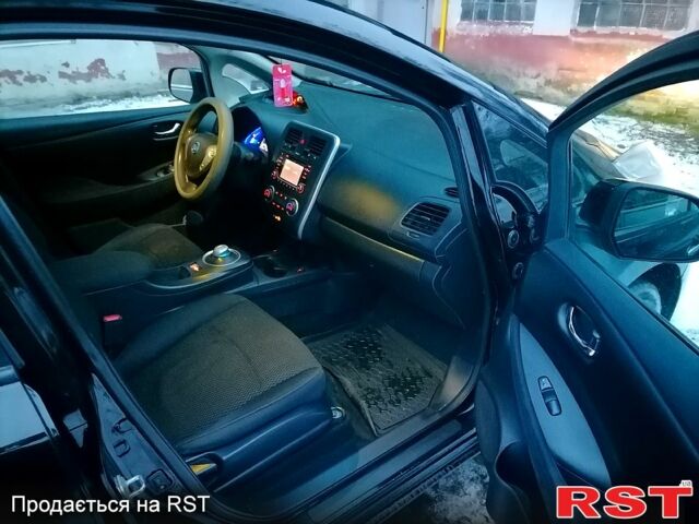 Ниссан Лиф, объемом двигателя 30 л и пробегом 162 тыс. км за 6900 $, фото 8 на Automoto.ua