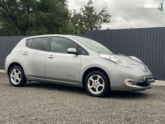 Ниссан Лиф, объемом двигателя 0 л и пробегом 106 тыс. км за 8500 $, фото 29 на Automoto.ua