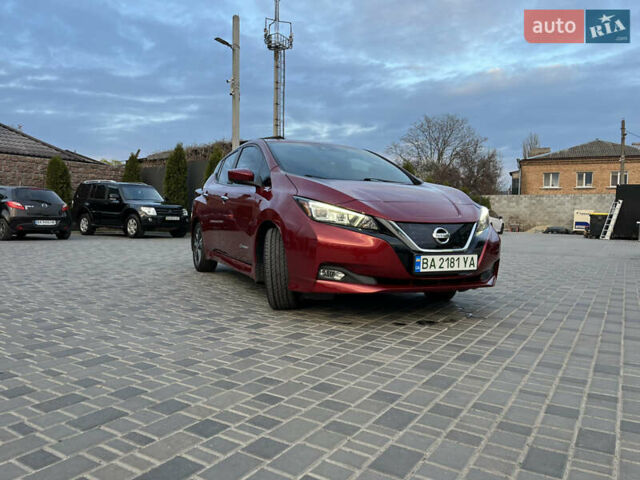 Ніссан Ліф, об'ємом двигуна 0 л та пробігом 137 тис. км за 13000 $, фото 1 на Automoto.ua