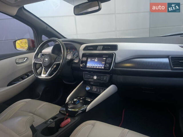 Ниссан Лиф, объемом двигателя 0 л и пробегом 84 тыс. км за 14800 $, фото 3 на Automoto.ua