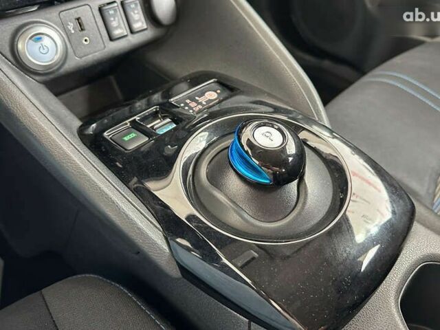 Ниссан Лиф, объемом двигателя 0 л и пробегом 115 тыс. км за 12150 $, фото 17 на Automoto.ua