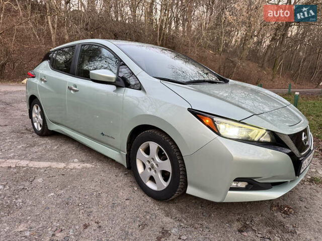 Ніссан Ліф, об'ємом двигуна 0 л та пробігом 130 тис. км за 11888 $, фото 31 на Automoto.ua