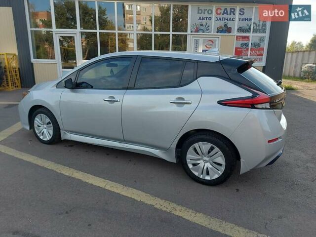 Ниссан Лиф, объемом двигателя 0 л и пробегом 77 тыс. км за 12800 $, фото 8 на Automoto.ua