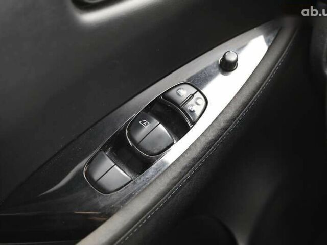 Ніссан Ліф, об'ємом двигуна 0 л та пробігом 149 тис. км за 12000 $, фото 24 на Automoto.ua