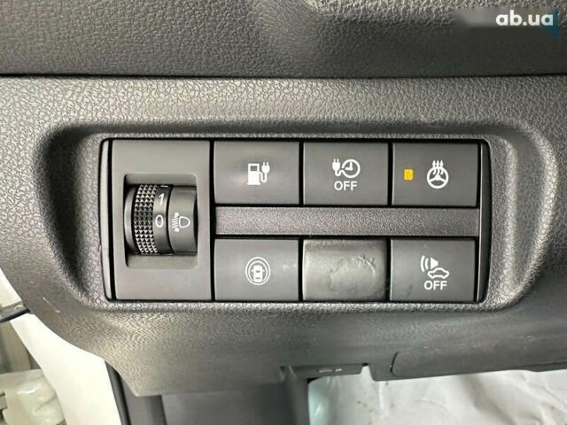Ніссан Ліф, об'ємом двигуна 0 л та пробігом 115 тис. км за 12150 $, фото 16 на Automoto.ua