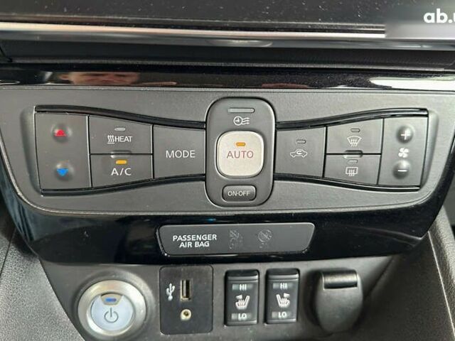 Ніссан Ліф, об'ємом двигуна 0 л та пробігом 115 тис. км за 12150 $, фото 23 на Automoto.ua