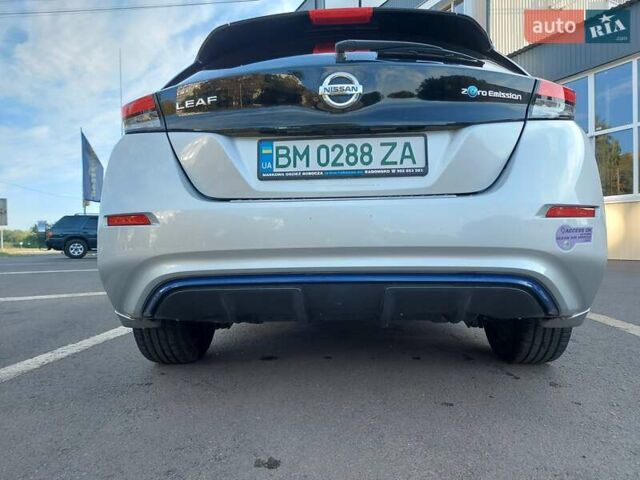 Ниссан Лиф, объемом двигателя 0 л и пробегом 77 тыс. км за 12800 $, фото 10 на Automoto.ua