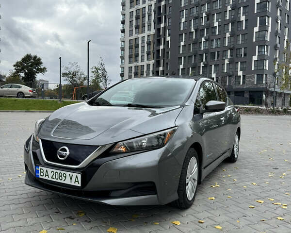 Ніссан Ліф, об'ємом двигуна 0 л та пробігом 63 тис. км за 12950 $, фото 13 на Automoto.ua