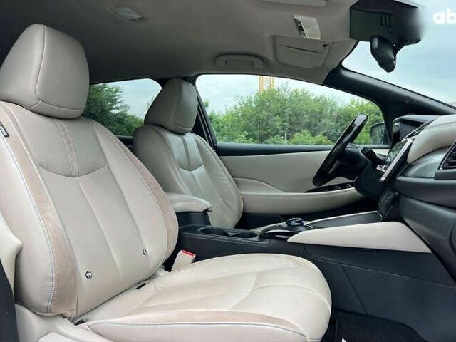 Ниссан Лиф, объемом двигателя 0 л и пробегом 115 тыс. км за 13700 $, фото 9 на Automoto.ua