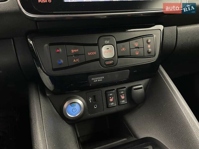 Ниссан Лиф, объемом двигателя 0 л и пробегом 114 тыс. км за 11671 $, фото 18 на Automoto.ua
