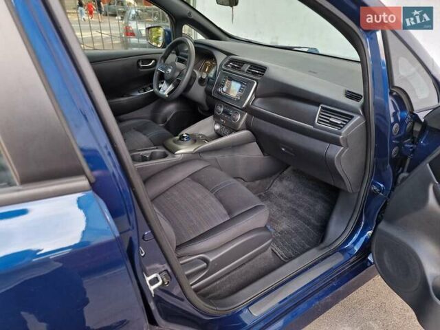 Ниссан Лиф, объемом двигателя 0 л и пробегом 176 тыс. км за 10990 $, фото 41 на Automoto.ua