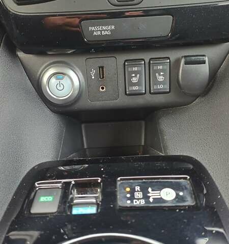 Ниссан Лиф, объемом двигателя 0 л и пробегом 115 тыс. км за 10900 $, фото 11 на Automoto.ua
