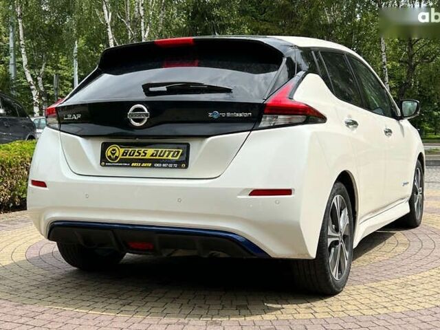 Ниссан Лиф, объемом двигателя 0 л и пробегом 115 тыс. км за 13700 $, фото 6 на Automoto.ua