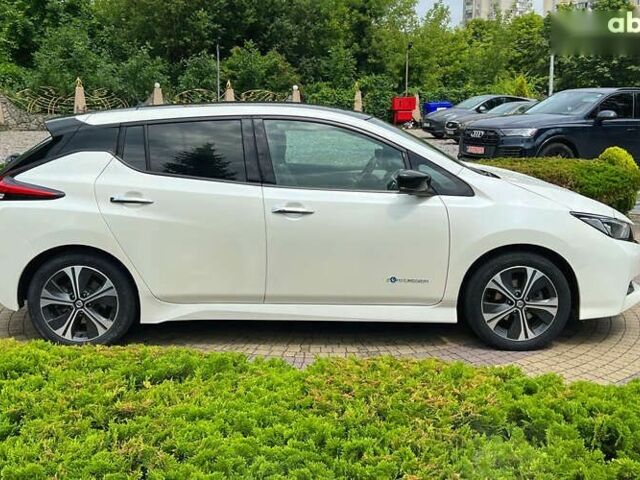 Ниссан Лиф, объемом двигателя 0 л и пробегом 115 тыс. км за 13700 $, фото 7 на Automoto.ua