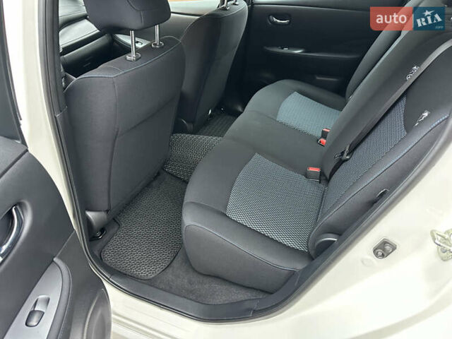 Ніссан Ліф, об'ємом двигуна 0 л та пробігом 37 тис. км за 11800 $, фото 11 на Automoto.ua