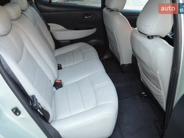 Ниссан Лиф, объемом двигателя 0 л и пробегом 116 тыс. км за 11900 $, фото 34 на Automoto.ua
