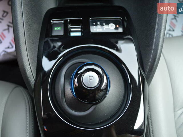Ниссан Лиф, объемом двигателя 0 л и пробегом 116 тыс. км за 11900 $, фото 27 на Automoto.ua