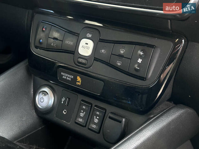 Ніссан Ліф, об'ємом двигуна 0 л та пробігом 86 тис. км за 11900 $, фото 22 на Automoto.ua