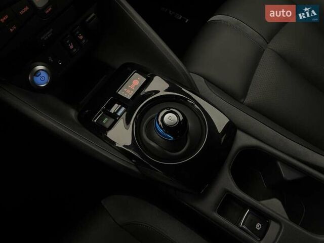 Ниссан Лиф, объемом двигателя 0 л и пробегом 114 тыс. км за 11671 $, фото 19 на Automoto.ua