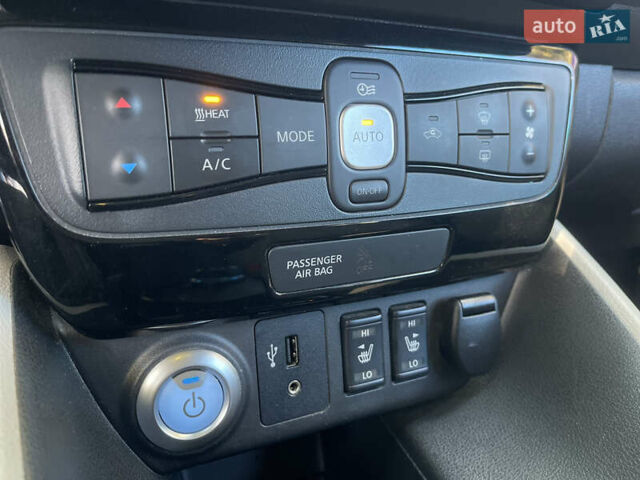 Ниссан Лиф, объемом двигателя 0 л и пробегом 84 тыс. км за 14800 $, фото 6 на Automoto.ua