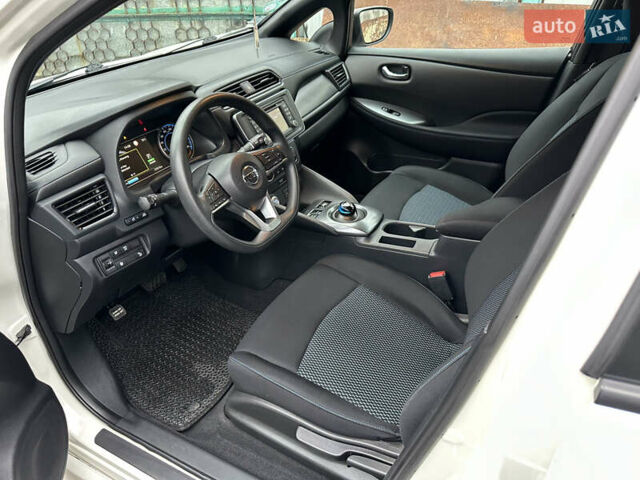 Ніссан Ліф, об'ємом двигуна 0 л та пробігом 37 тис. км за 11800 $, фото 2 на Automoto.ua