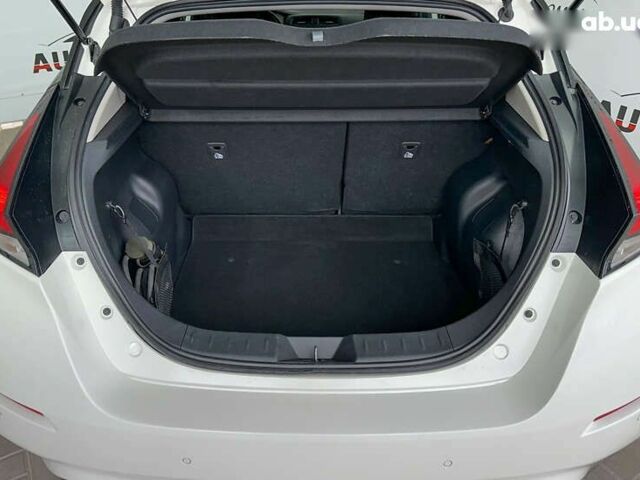 Ніссан Ліф, об'ємом двигуна 0 л та пробігом 115 тис. км за 12150 $, фото 4 на Automoto.ua