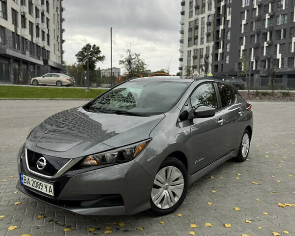 Ніссан Ліф, об'ємом двигуна 0 л та пробігом 63 тис. км за 12950 $, фото 23 на Automoto.ua