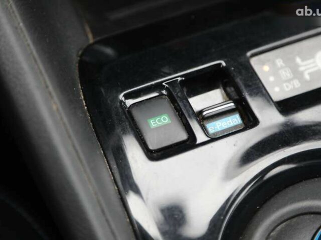 Ніссан Ліф, об'ємом двигуна 0 л та пробігом 149 тис. км за 12000 $, фото 20 на Automoto.ua