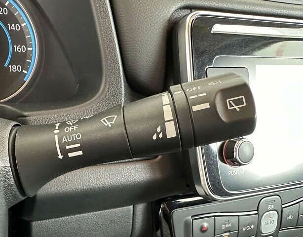 Ніссан Ліф, об'ємом двигуна 0 л та пробігом 115 тис. км за 12150 $, фото 14 на Automoto.ua