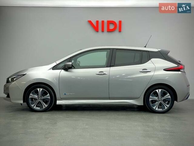 Ниссан Лиф, объемом двигателя 0 л и пробегом 114 тыс. км за 11671 $, фото 4 на Automoto.ua