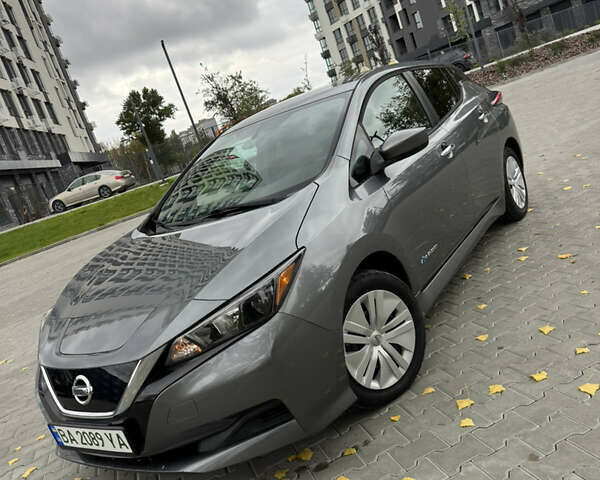 Ніссан Ліф, об'ємом двигуна 0 л та пробігом 63 тис. км за 12950 $, фото 8 на Automoto.ua