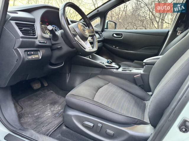 Ніссан Ліф, об'ємом двигуна 0 л та пробігом 130 тис. км за 11888 $, фото 23 на Automoto.ua