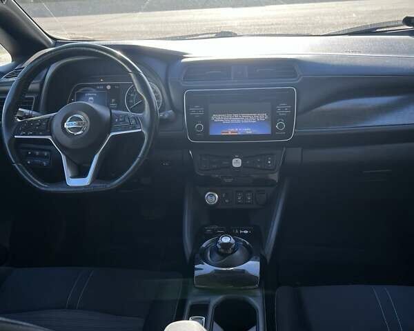 Ниссан Лиф, объемом двигателя 0 л и пробегом 108 тыс. км за 12000 $, фото 7 на Automoto.ua