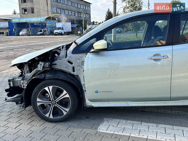 Ніссан Ліф, об'ємом двигуна 0 л та пробігом 86 тис. км за 11900 $, фото 1 на Automoto.ua