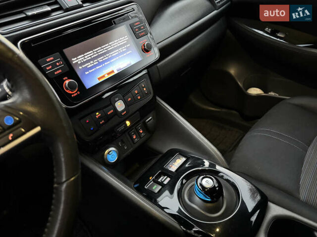 Ніссан Ліф, об'ємом двигуна 0 л та пробігом 130 тис. км за 11888 $, фото 40 на Automoto.ua