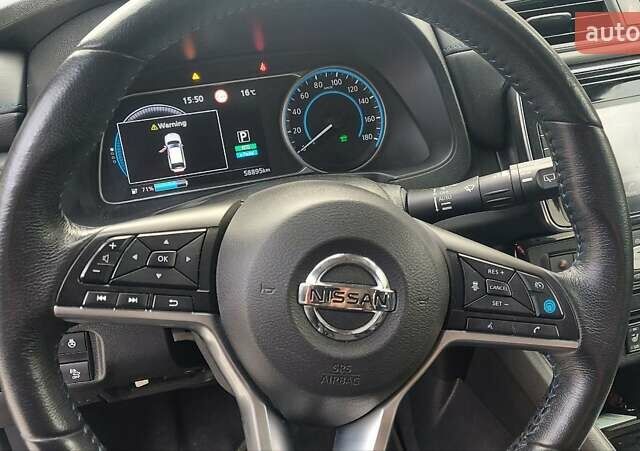 Ниссан Лиф, объемом двигателя 0 л и пробегом 59 тыс. км за 13000 $, фото 29 на Automoto.ua