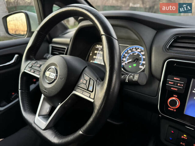 Ніссан Ліф, об'ємом двигуна 0 л та пробігом 130 тис. км за 11888 $, фото 47 на Automoto.ua