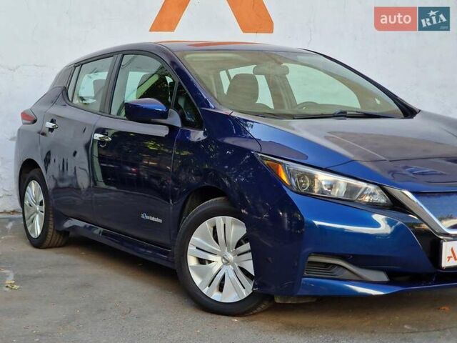 Ниссан Лиф, объемом двигателя 0 л и пробегом 176 тыс. км за 10990 $, фото 11 на Automoto.ua