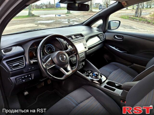 Ниссан Лиф, объемом двигателя 0 л и пробегом 119 тыс. км за 12700 $, фото 5 на Automoto.ua